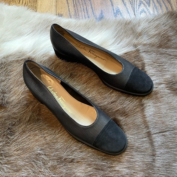 Salvatore Ferragamo Boutique shoes - Picture 3 of 9